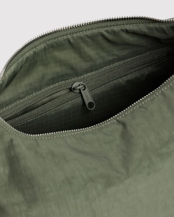 Nylon Meringue Bag - Caper - Material: heavyweight-nylon